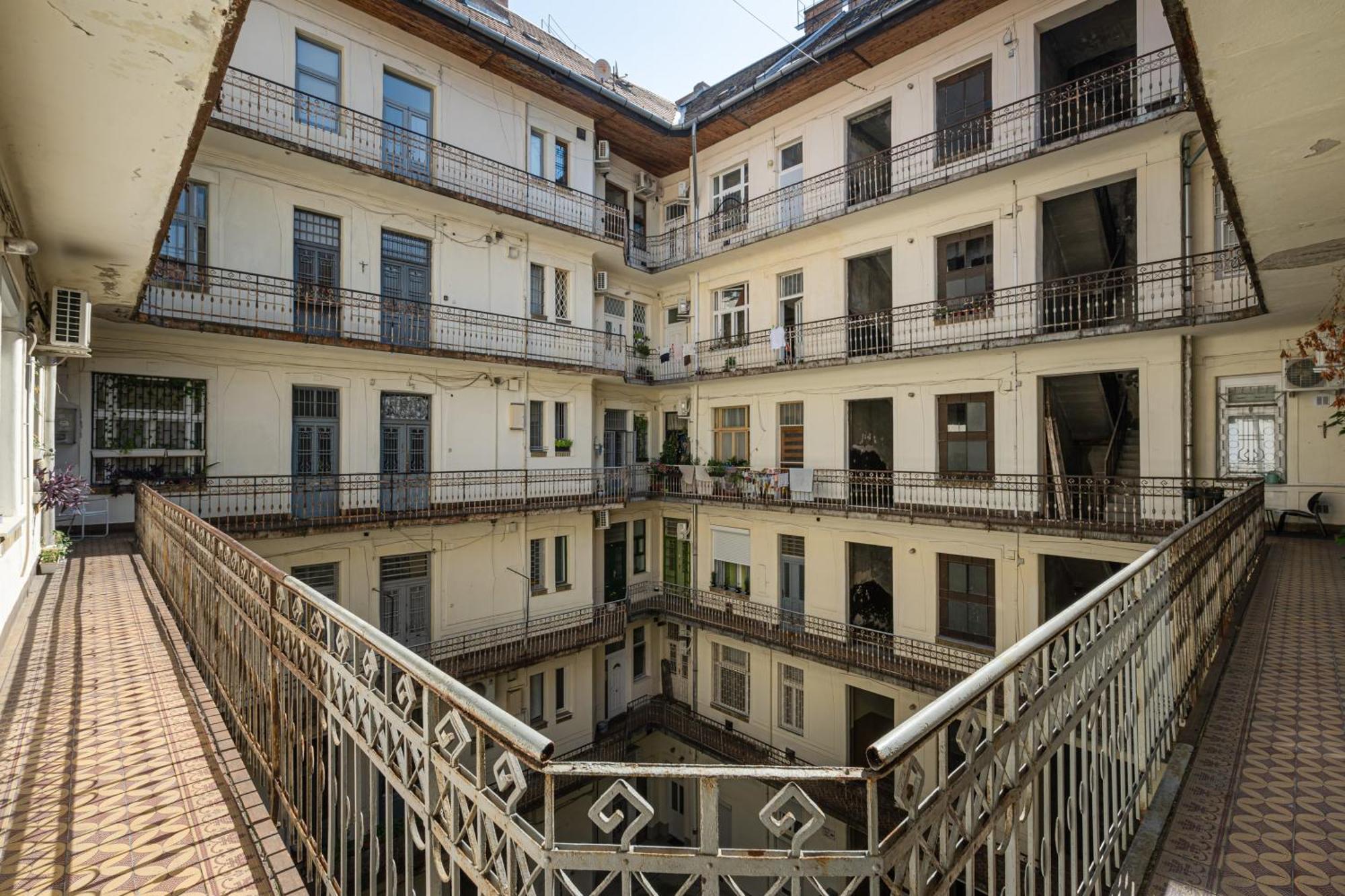 Dorsett Heights Apartment Budapesta Exterior foto